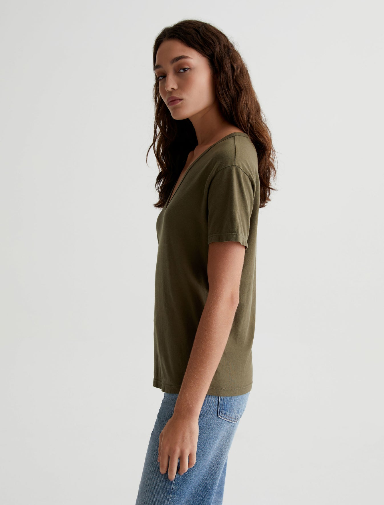 Aspen U|Relaxed U Neck T-Shirt